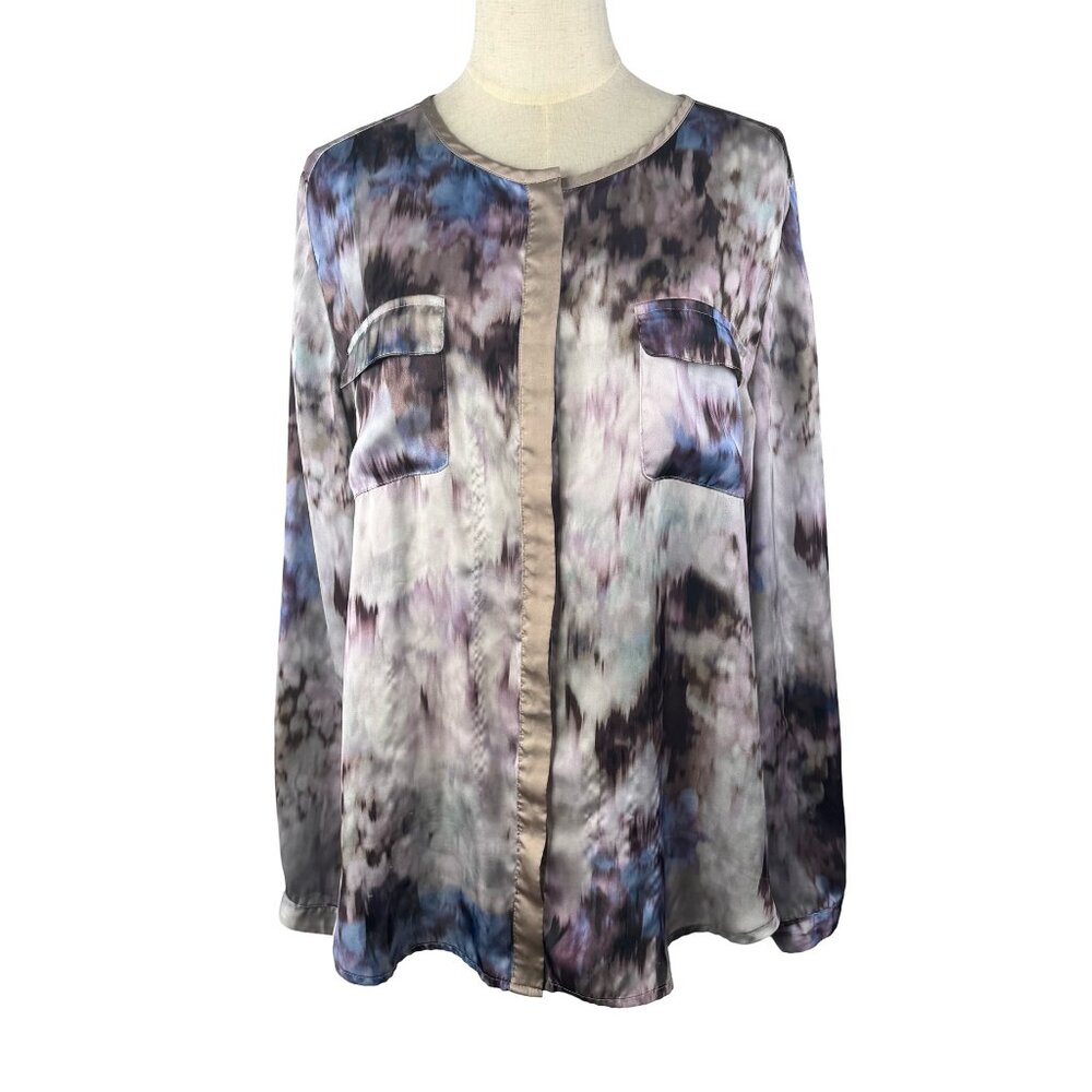 Chicos Button Front Satin Shirt Womens Watercolor Silvery Trim Button Cuffs Sz 2